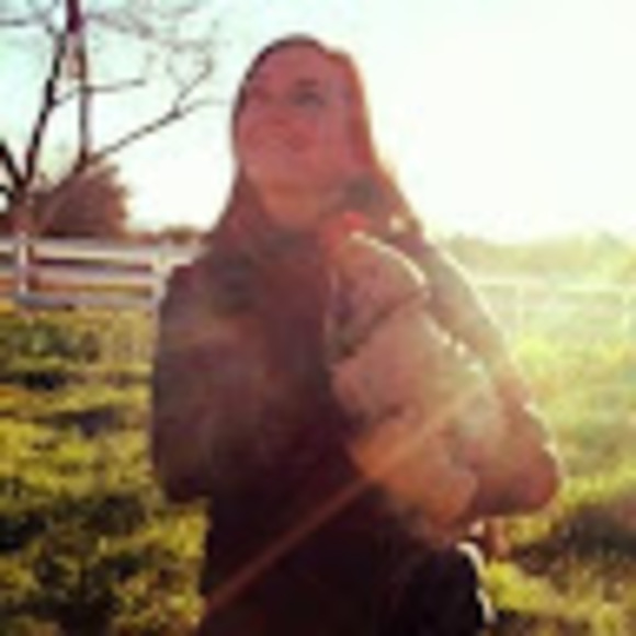 Meet your Posher, Molly - Picture 1 of 1